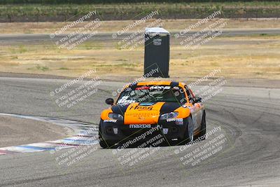 media/Jun-02-2024-CalClub SCCA (Sun) [[05fc656a50]]/Group 3/Race/
